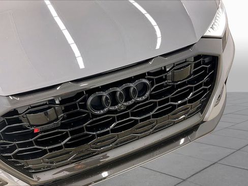 Used 2024 Audi RS Q8 AWD/4WD image 29