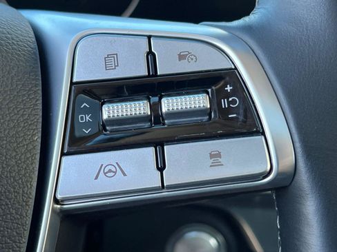 Used 2025 Kia Telluride SX image 26