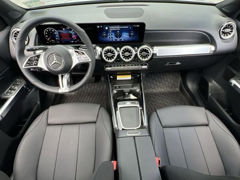 New 2026 Mercedes-Benz GLB 250 4MATIC image 28