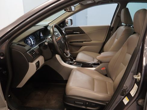 Used 2015 Honda Accord EX-L image 5