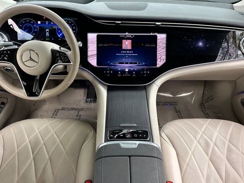 Certified 2023 Mercedes-Benz EQS 580 4MATIC Sedan image 27