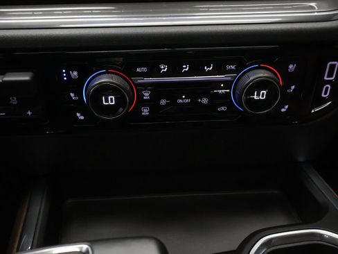 Used 2023 Chevrolet Silverado 1500 High Country w/ High Country Premium Package RWD image 25