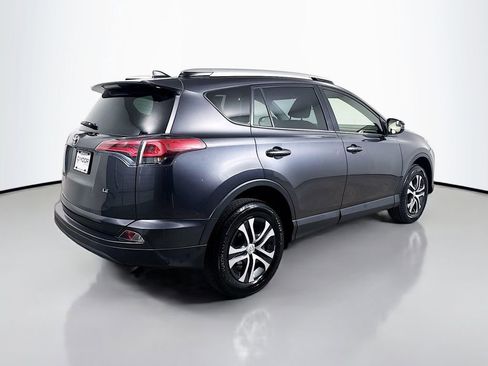 Certified 2016 Toyota RAV4 LE image 7