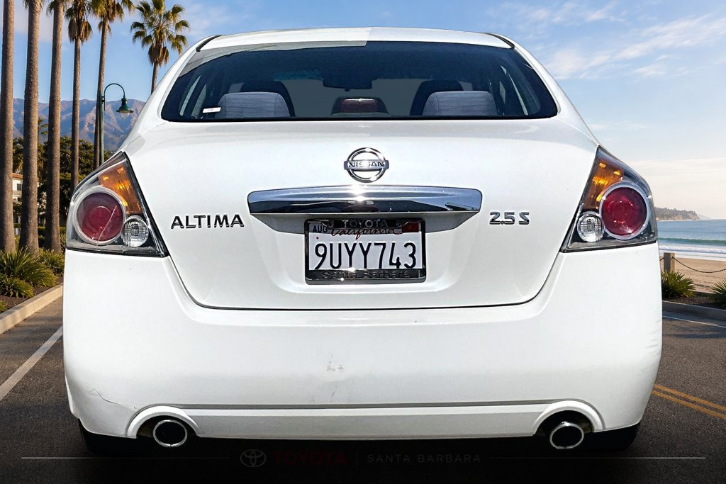 Used 2011 Nissan Altima 2.5 S FWD image 6