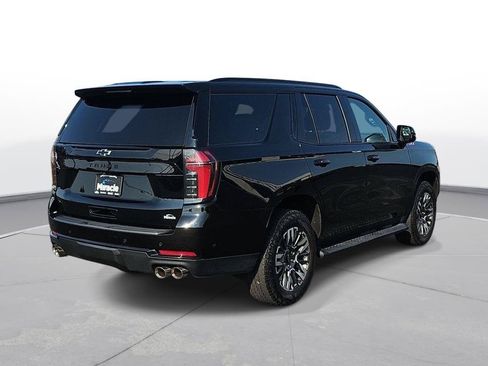 Used 2025 Chevrolet Tahoe Z71 AWD/4WD image 6