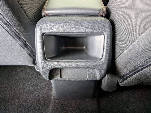 Used 2025 Honda HR-V Sport image 27