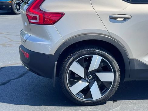 Used 2023 Volvo XC40 Recharge Ultimate w/ Protection Package Premier AWD/4WD image 47