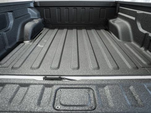 New 2025 Jeep Gladiator Sport image 8