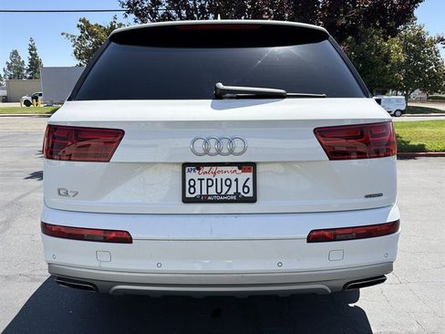 Used 2017 Audi Q7 2.0T Premium AWD/4WD image 11