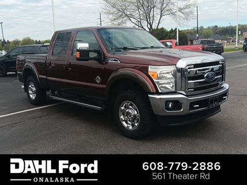 Used 2016 Ford F250 Lariat w/ Lariat Ultimate Package AWD/4WD image 1