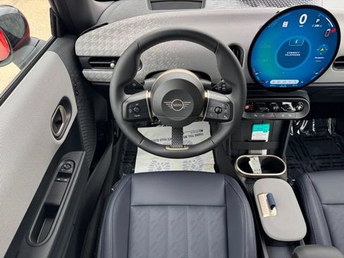 New 2026 MINI Cooper 2-Door Hardtop FWD image 19