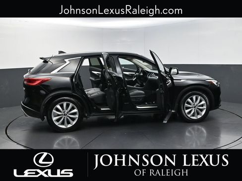Used 2019 INFINITI QX50 Essential w/ Premium Heat Package AWD/4WD image 32