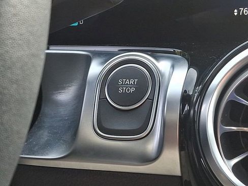 Used 2025 Mercedes-Benz EQB 250+ image 28