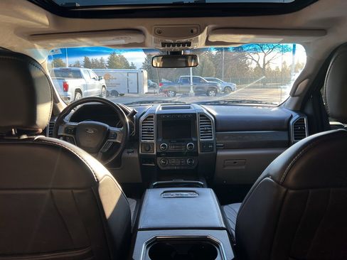 Used 2018 Ford F350 Limited w/ FX4 4x4 Off Road Package image 31