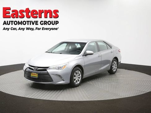 Used 2017 Toyota Camry LE FWD image 54