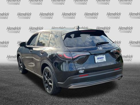 Used 2024 Honda HR-V Sport image 5