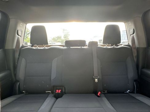 Used 2024 Chevrolet Silverado 1500 LT RWD image 33