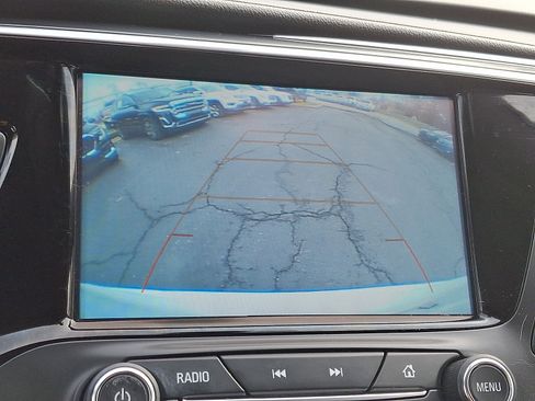 Used 2020 Buick Envision Essence image 18
