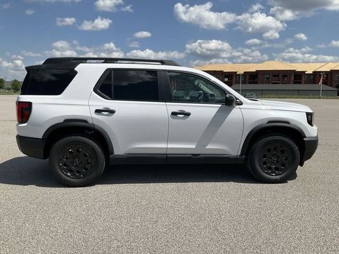 Used 2026 Honda Passport RTL image 13