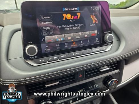 Used 2023 Nissan Rogue SV FWD image 18