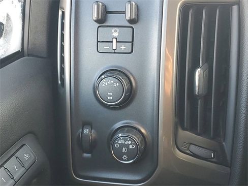 Used 2019 Chevrolet Silverado 2500 LTZ w/ Duramax Plus Package image 19