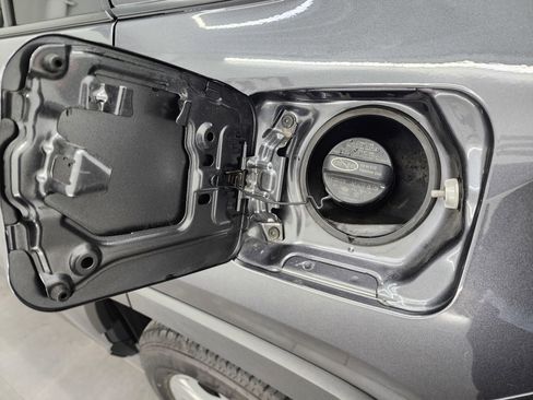 Used 2024 Toyota RAV4 XLE image 27