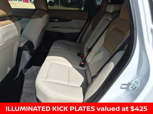 Certified 2026 Nissan Murano Platinum w/ Cargo Package AWD/4WD image 28