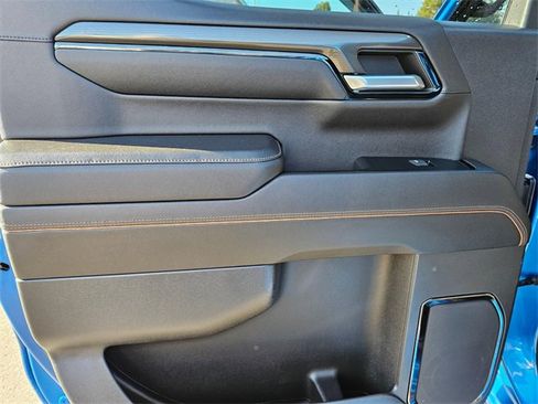 Used 2023 GMC Sierra 1500 AT4 w/ AT4 Premium Package image 17