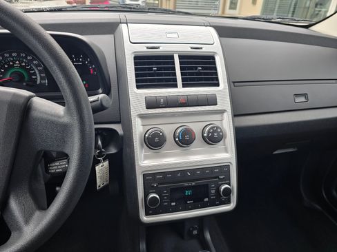 Used 2010 Dodge Journey SE w/ Exterior Appearance Pkg FWD image 10
