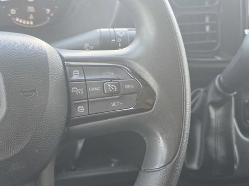 Used 2024 RAM ProMaster 2500 w/ Convenience Group FWD image 36