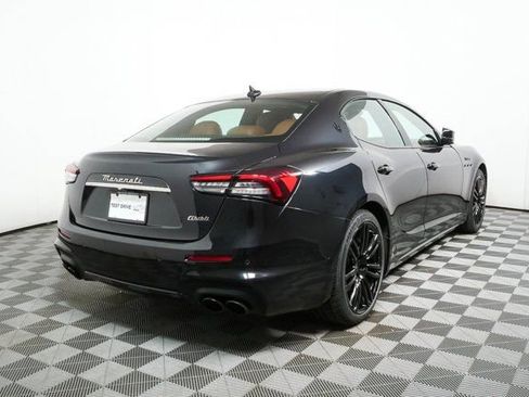 Used 2023 Maserati Ghibli Modena image 32