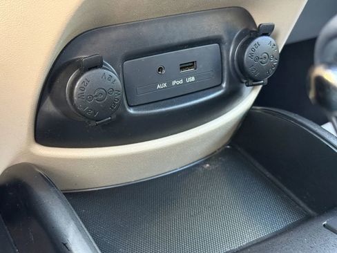 Used 2011 Kia Soul ! FWD image 27