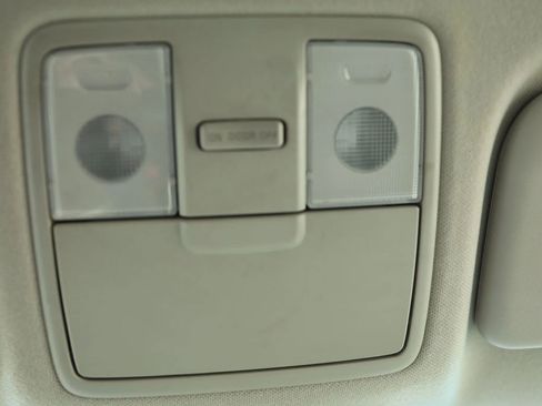 Used 2017 Kia Forte S w/ S Technology Package image 25