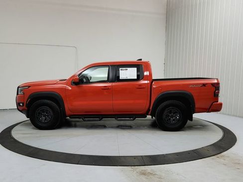 Used 2025 Nissan Frontier Pro-X image 4