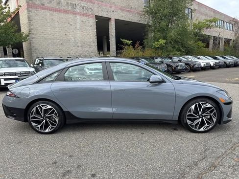 Certified 2023 Hyundai Ioniq 6 SEL image 12