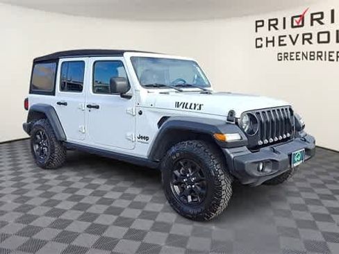 Used 2020 Jeep Wrangler Unlimited Sport image 2