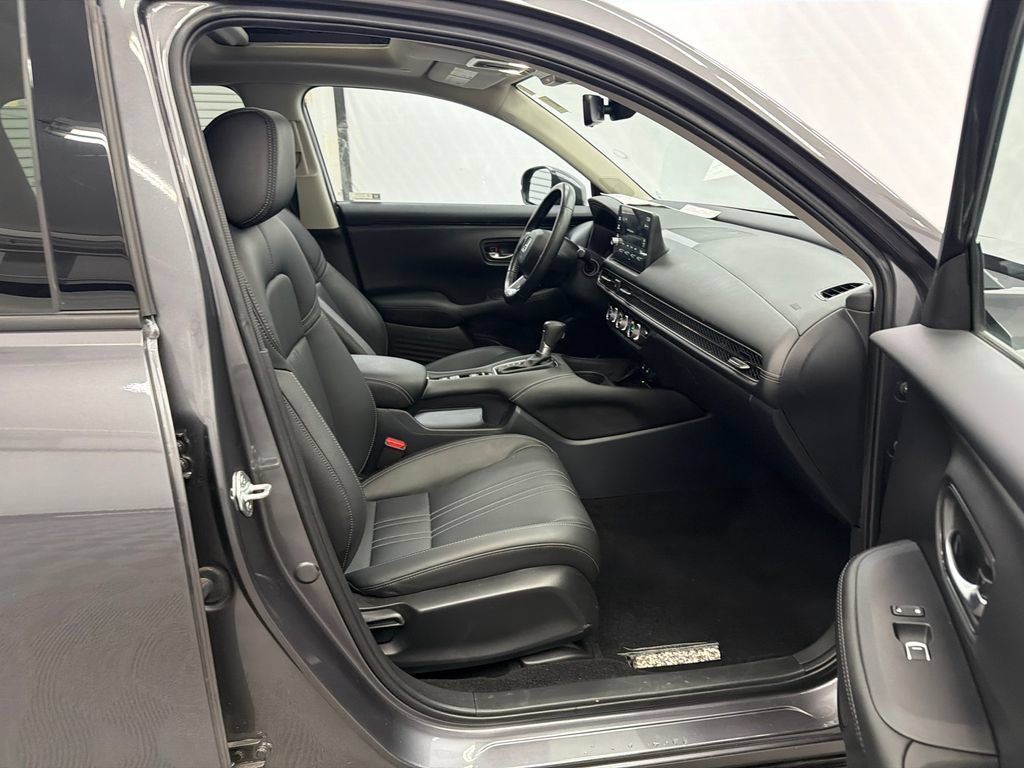 Used 2026 Honda HR-V EX-L image 14