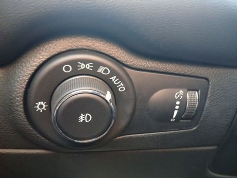 Used 2021 Dodge Durango R/T w/ Blacktop Package image 13