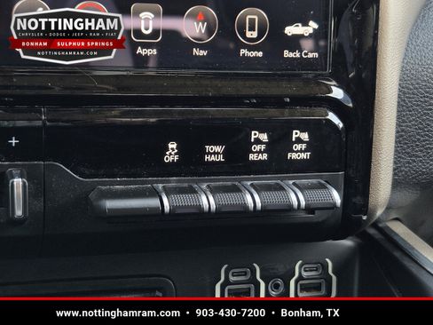 Used 2019 RAM 1500 Laramie AWD/4WD image 15