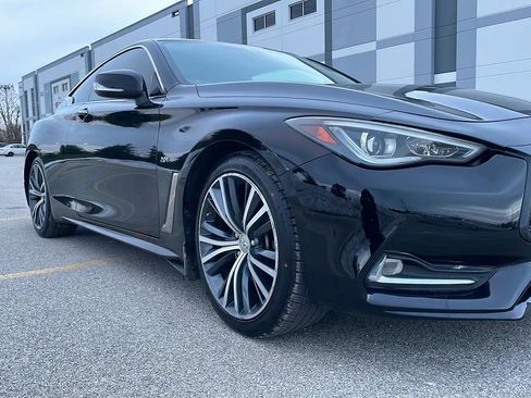 Used 2017 INFINITI Q60 2.0t w/ Cargo Package image 7