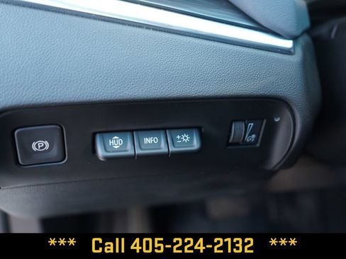 Used 2024 Buick Enclave Premium FWD image 32
