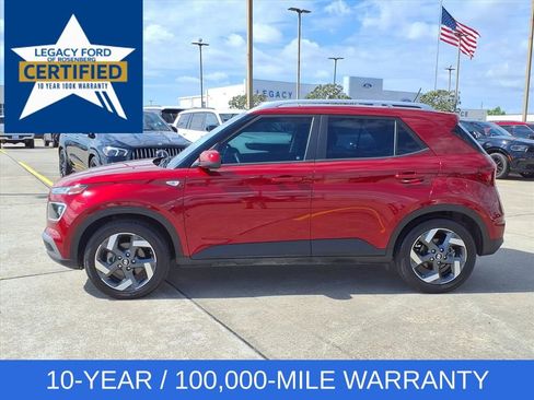 Used 2024 Hyundai Venue Limited image 3