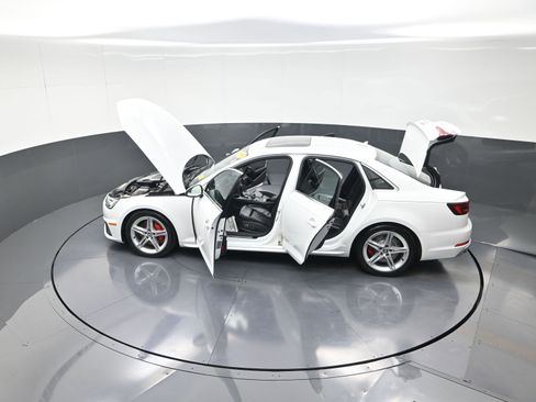 Used 2019 Audi S4 Premium Plus w/ Premium Plus Package image 15