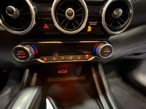 Certified 2023 Nissan Sentra SR w/ Midnight Edition Package image 12