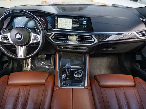 Used 2022 BMW X6 M50i w/ Executive Package image 23