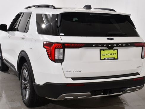 New 2026 Ford Explorer Active AWD/4WD image 14