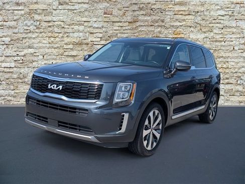 Used 2022 Kia Telluride EX w/ EX Premium Package AWD/4WD image 5