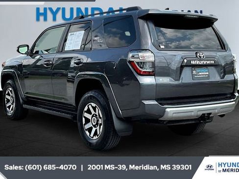 Used 2021 Toyota 4Runner TRD Off-Road Premium image 2