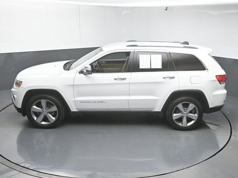 Used 2016 Jeep Grand Cherokee Limited RWD image 45