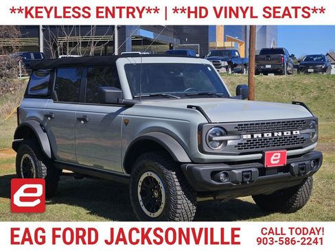 Used 2023 Ford Bronco Badlands w/ Sasquatch Package AWD/4WD image 1